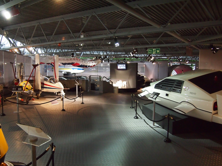 Bond_in_Motion_019