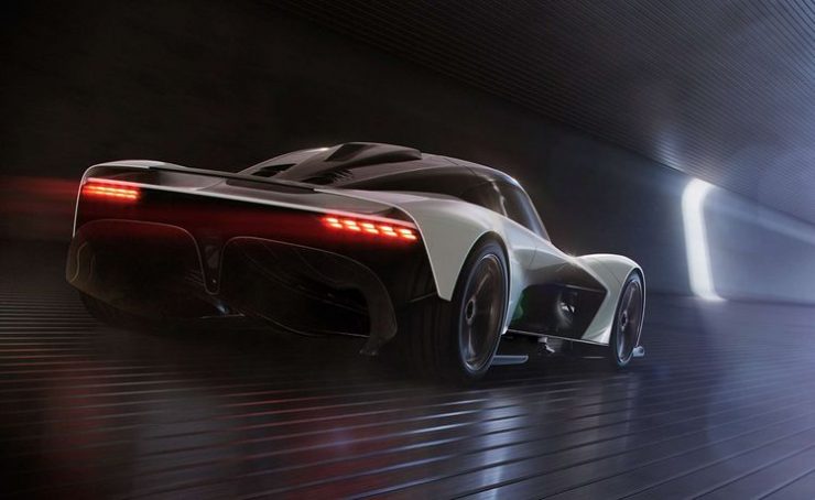 Aston-Martin-Valhalla-oud-achterkant