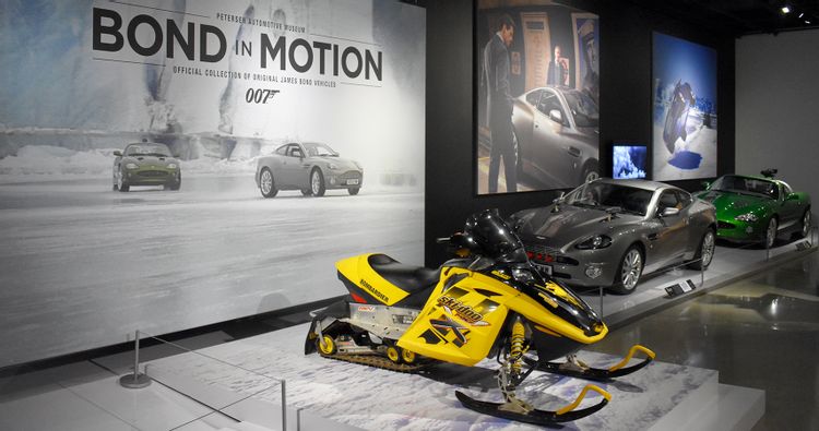 Bond-In-Motion-Petersen-Automotive-Museum-overview-001