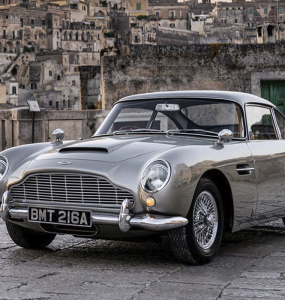 wiki_No_Time_To_Die_voertuigen_aston_martin_db5